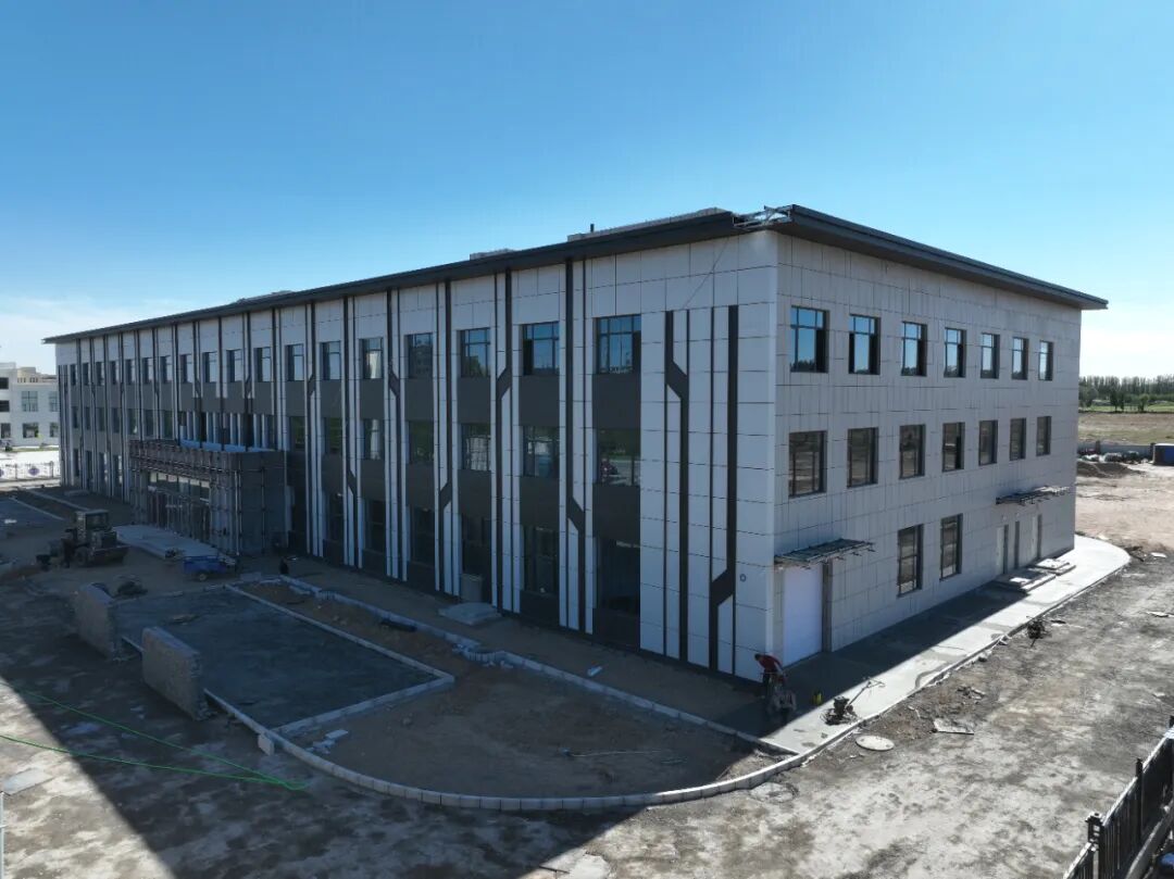 巴彦淖尔经开区：重点项目建设跑出“加速度”